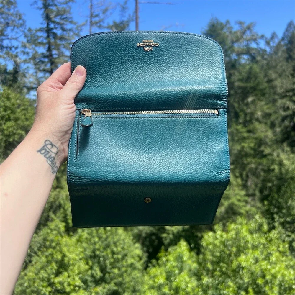 VINTAGE COACH Teal Blue Pebble Leather Trifold Wallet w Gold Hardware AUTHENTIC - Picture 4 of 11
